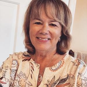 Meet your Posher, Marsha